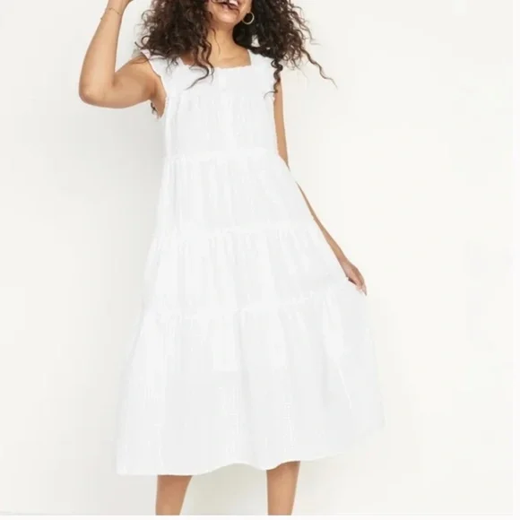 OLD Navy White Smocked Women's Dress - Picture 1 of 9